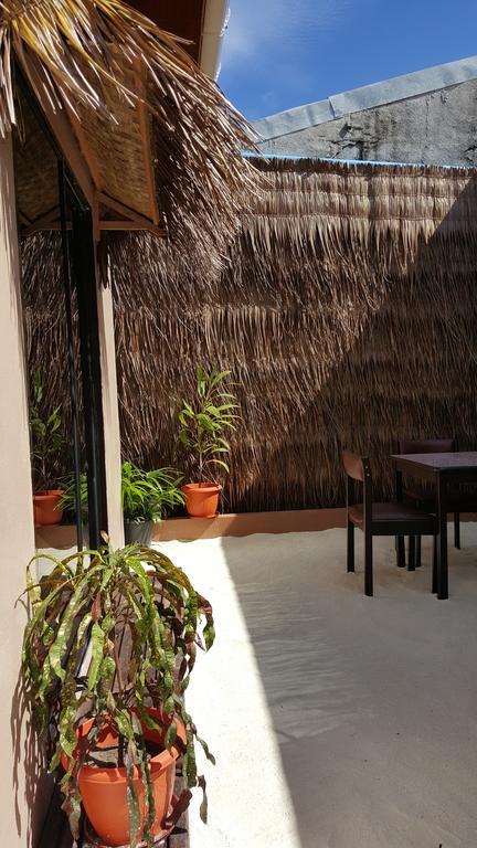 Siesta Beach Hotel Maafushi Exterior foto